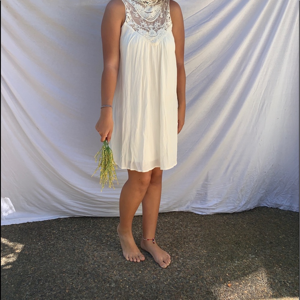 BOHO LACE DRESS - Picture 2 of 4